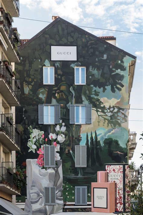 scritta gucci milano|Gucci art wall milan.